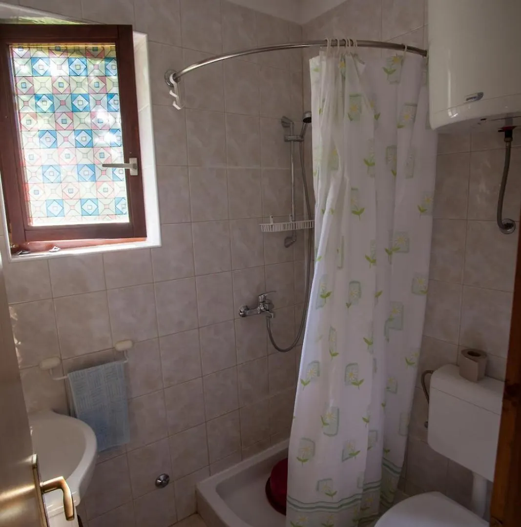 Apartment Rakic Pomer