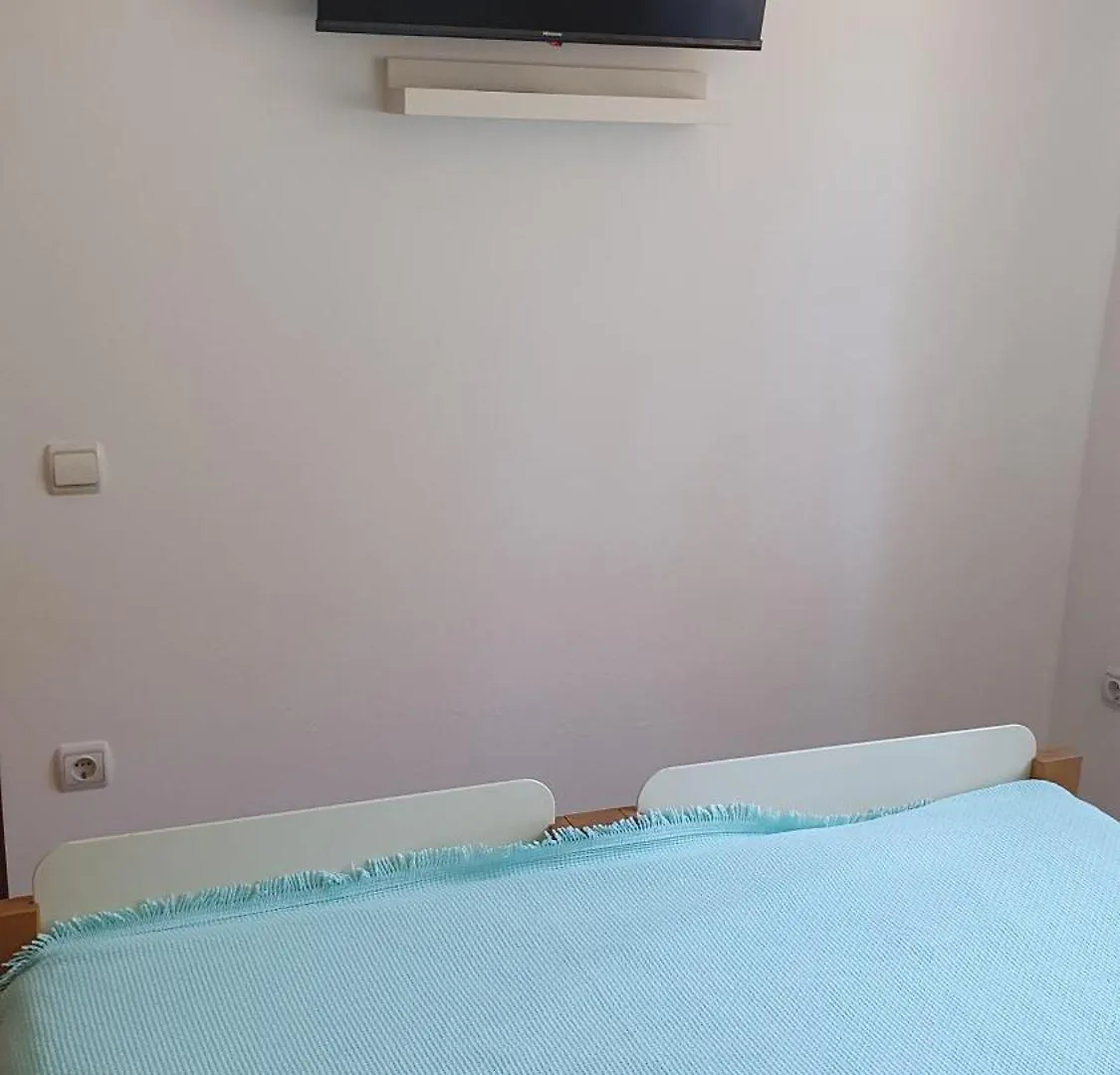 Apartment Rakic Pomer 0*,