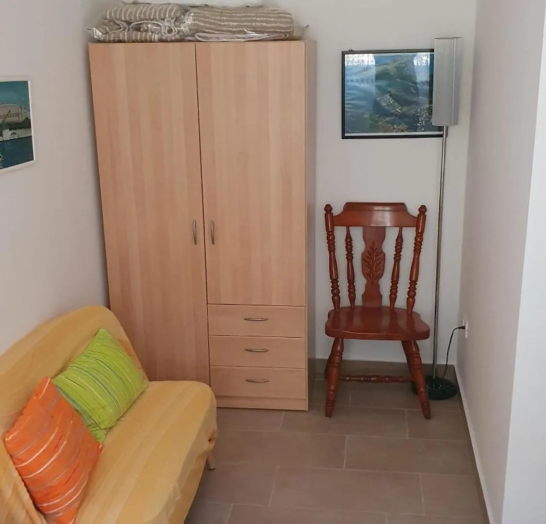 Apartment Rakic Pomer