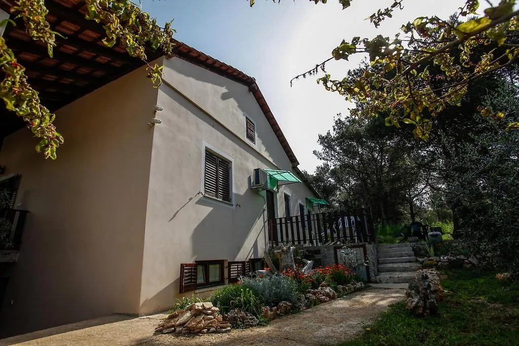 Apartment Rakic Pomer